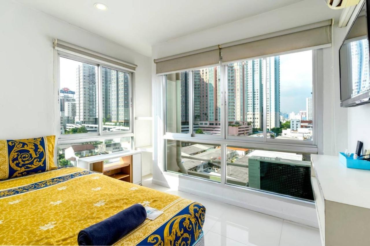 Right Place Sathorn Bangkok Exterior photo